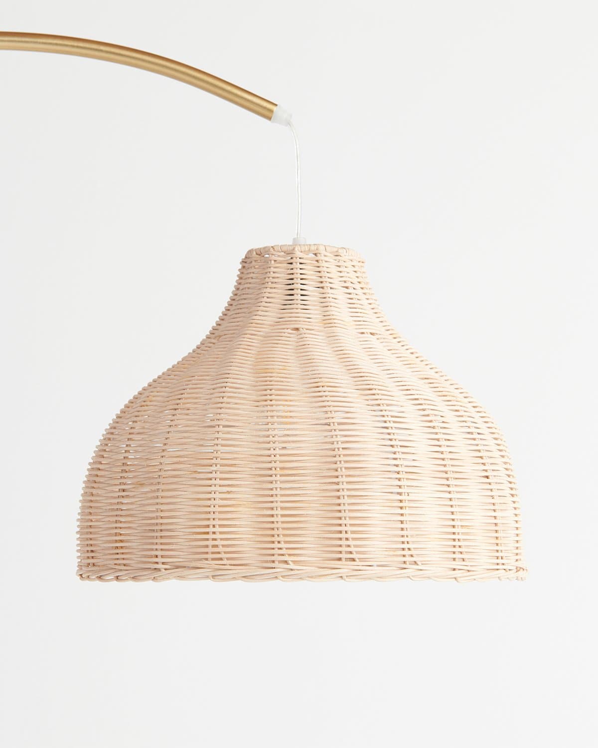 Lark Wicker Arc Floor Lamp | Warm Ambient Glow