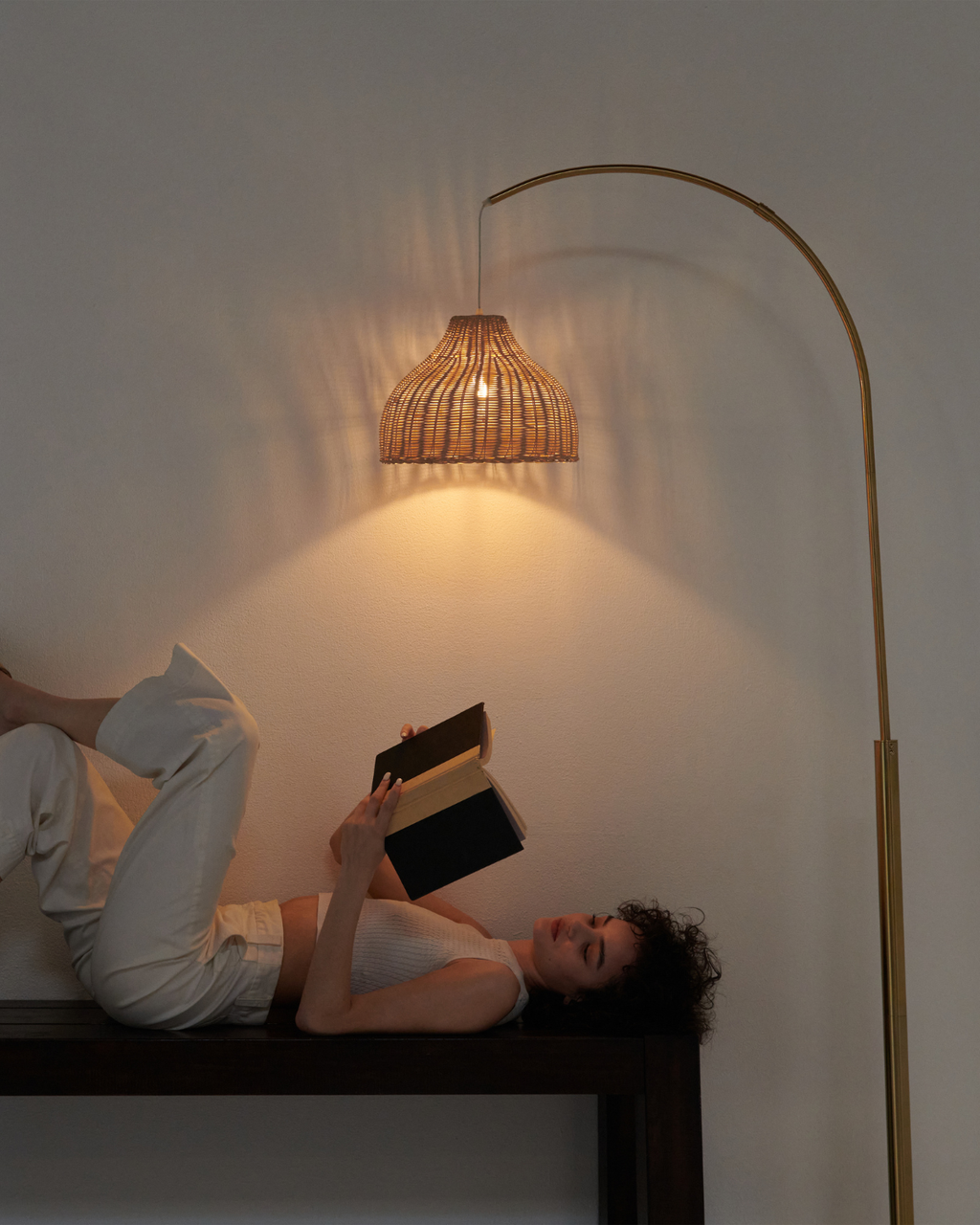 Lark Wicker Arc Floor Lamp | Warm Ambient Glow