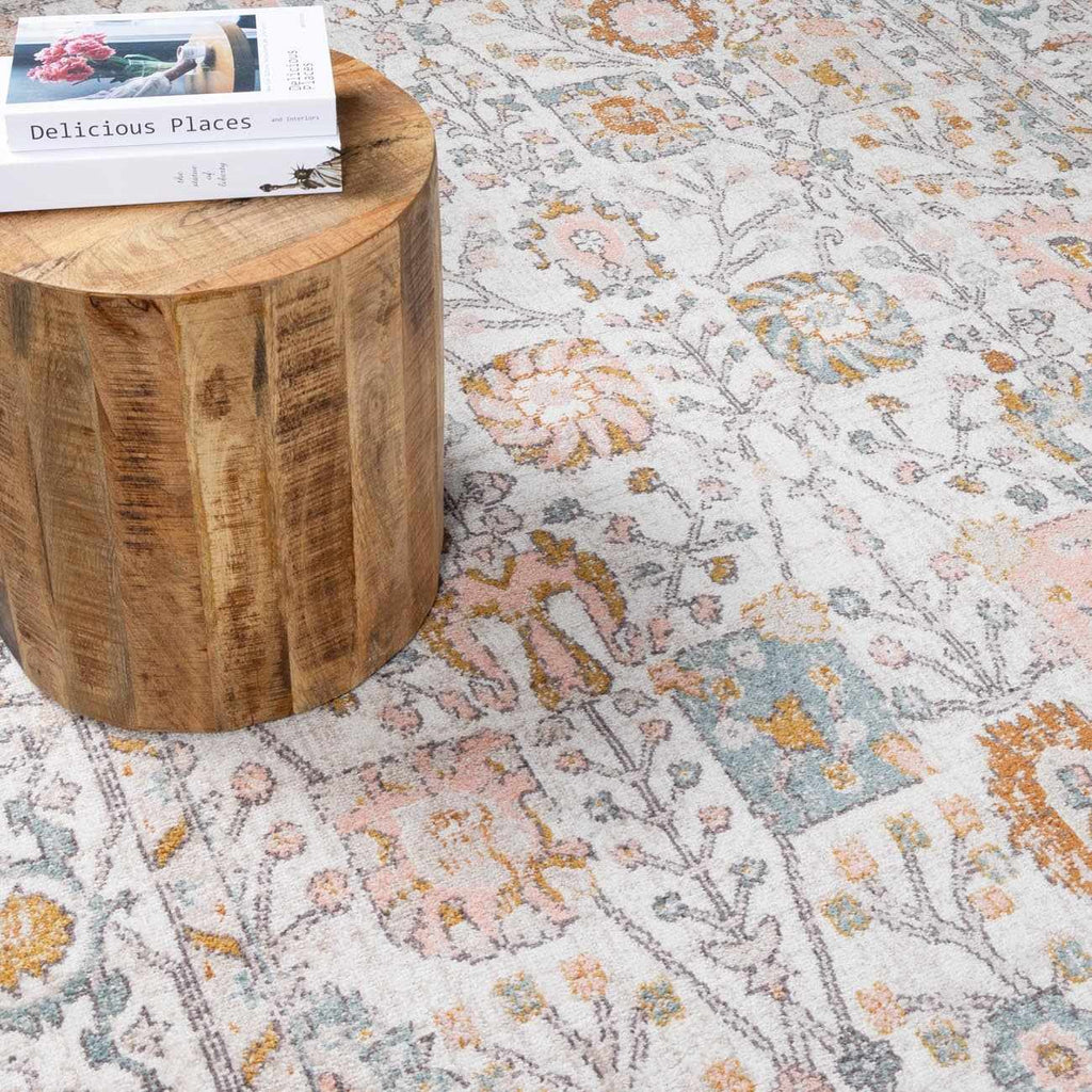 Hearthside Area Rug – Cozy Traditional Style, Warm Earthy Palette