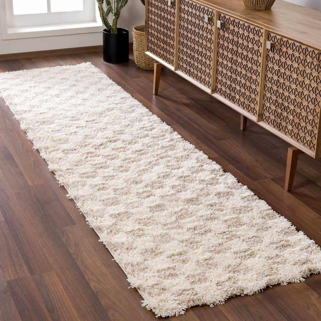 Cloud-Soft Checkered Area Rug – Contemporary Plush in Warm Neutrals